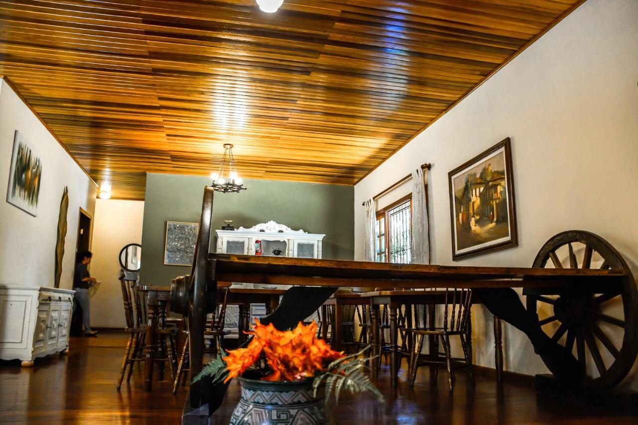 Acomodação com café da manhã  Casa De Campos 2*