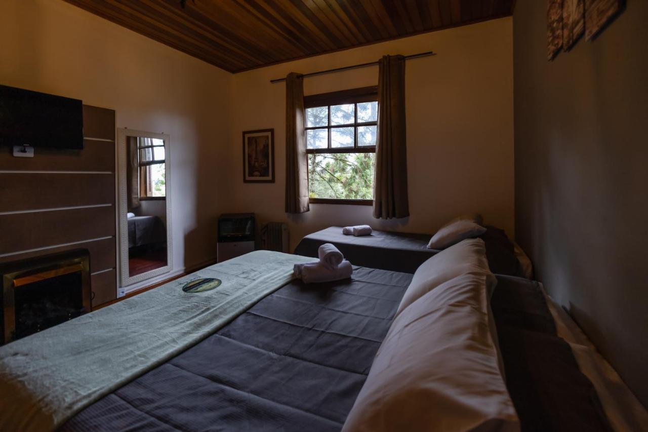 Casa De Campos Acomodação com café da manhã  2*